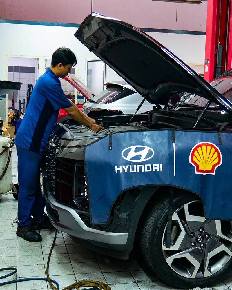 Layanan service berkala dan perawatan mesin di bengkel resmi Hyundai Jakarta Barat