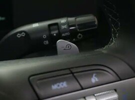 Kontrol Regeneratif Energi Paddle Shifter Regenerative Hyundai Kona Electric - Dealer Hyundai Kebon Jeruk